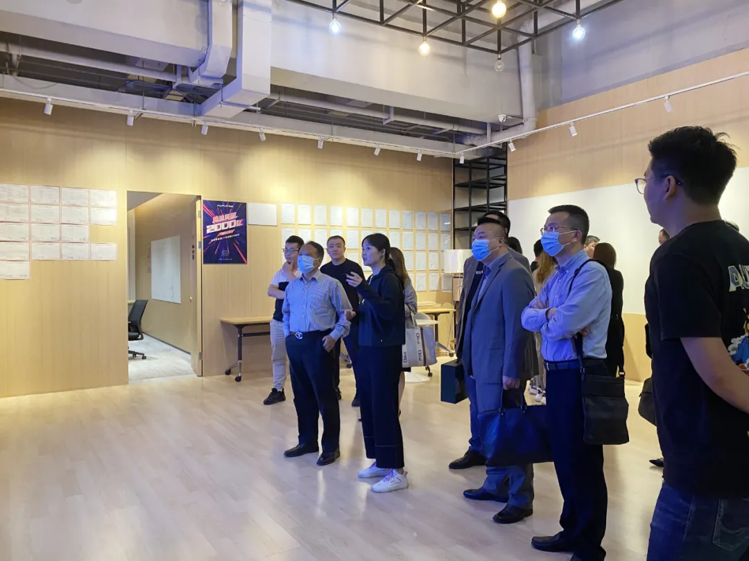 高层会晤|东鹏控股走进万科采筑、明源云集团,深化战略合作