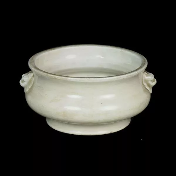 德化陶瓷特点(德化窑瓷器的特征及鉴定)