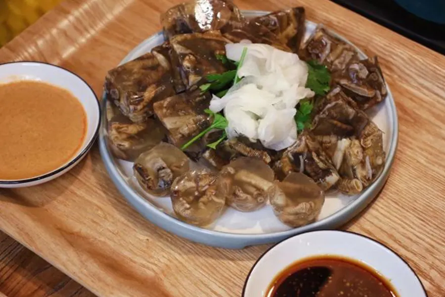 吃得好的张爱玲，在《第一炉香》里是怎么吃的？
