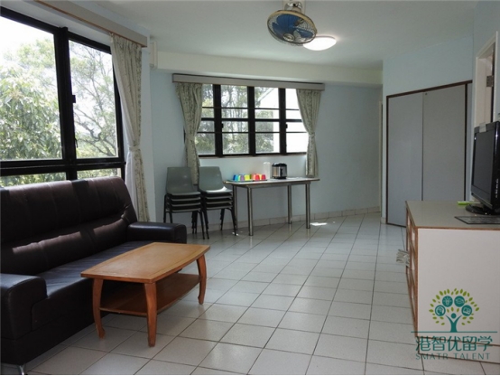 香港的寄宿制名校有哪些？香港哈罗是全寄宿的吗？