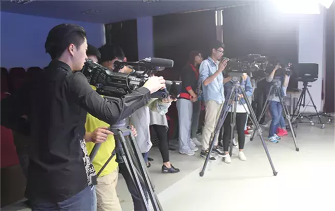 久等了！济南大学泉城学院2019年艺术类招生简章来啦