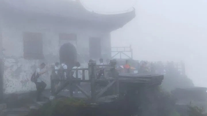 贵州十日自驾游之旅(附美景照片及攻略)