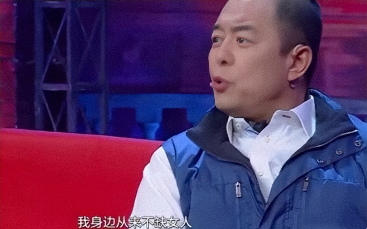 “风流皇帝”张铁林：9个女人3个孩子，他是如何渣完一个又一个？