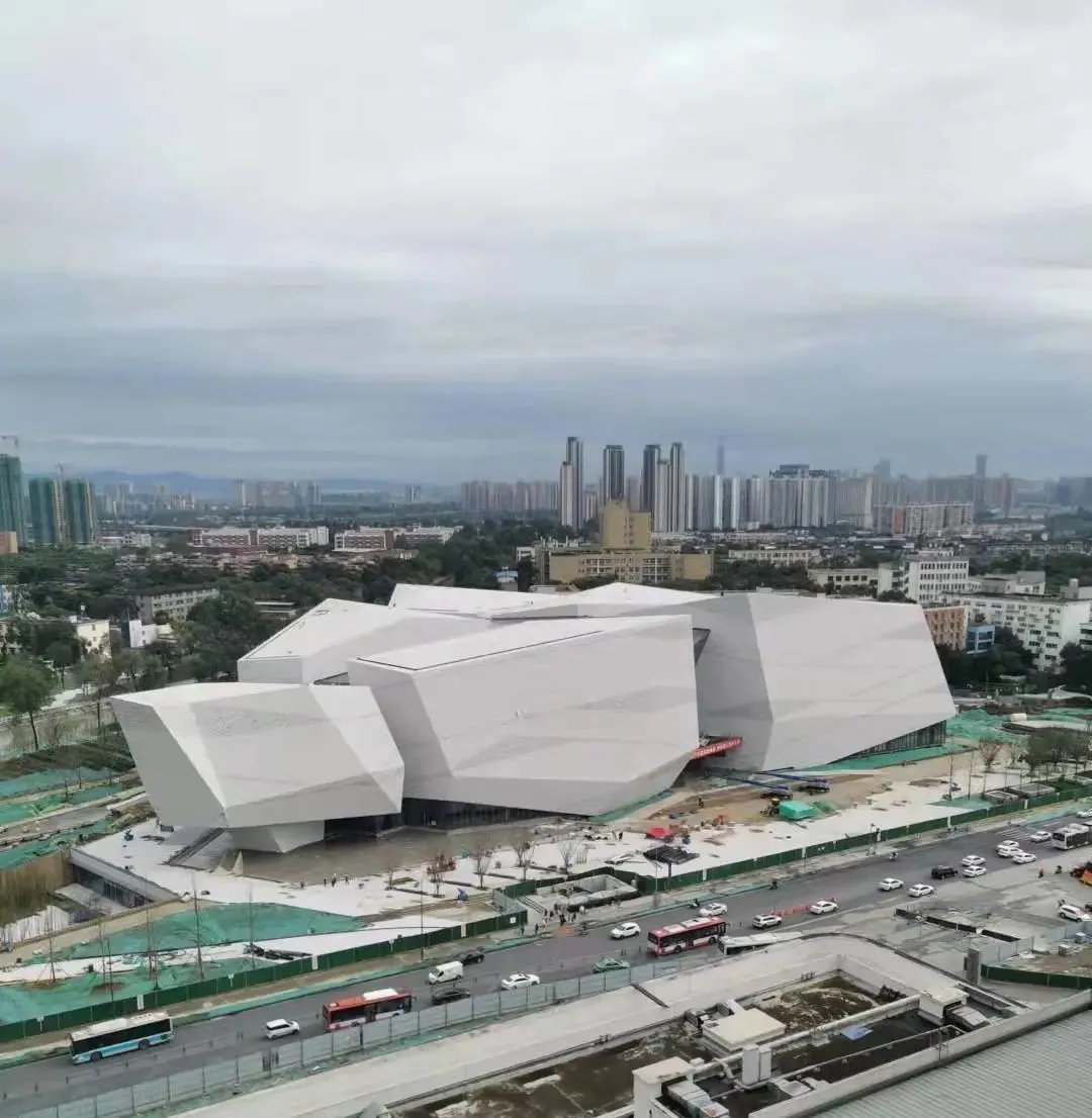 西南文化新地标：近十亿打造的成都自然博物馆快修好了