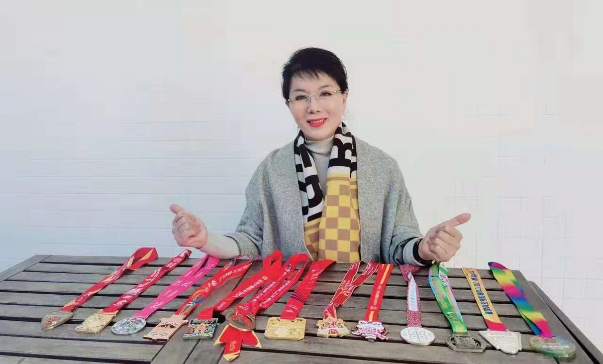 山西大姐，给人洗脸30年，开店4000家，年收入近100亿