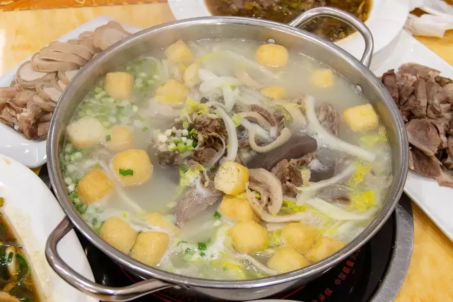 为了找出上海最好吃的藏书羊肉，去了趟苏州