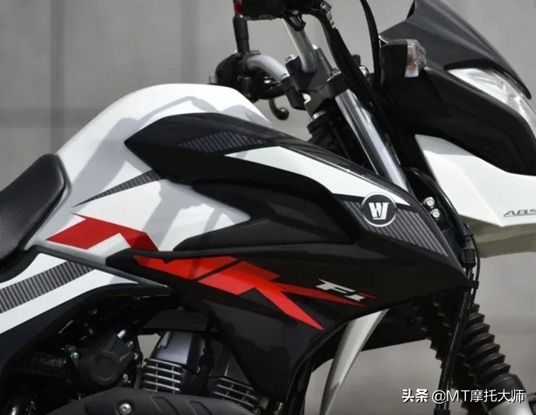 不到1.3万，解读豪爵NK150 ABS版，越野、通勤两用车