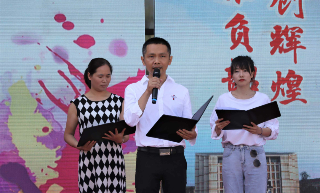 泪奔！每一位学子都被珍视，他们在都江堰职中实现了人生梦想