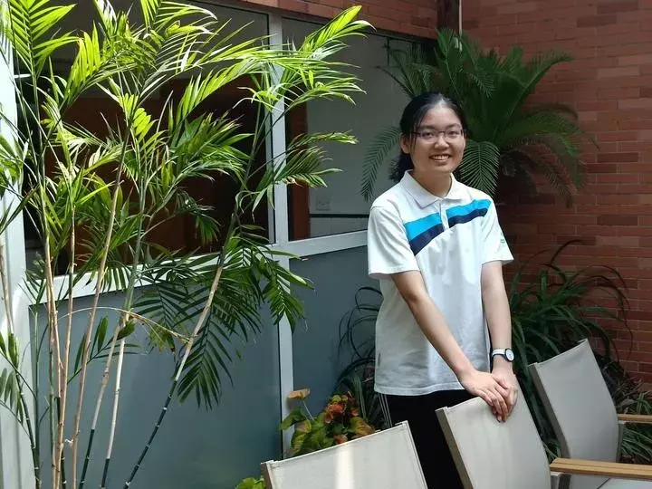 杭二中男生拿了全国竞赛第一，已经签约北大！比赛解剖一只蝗虫？