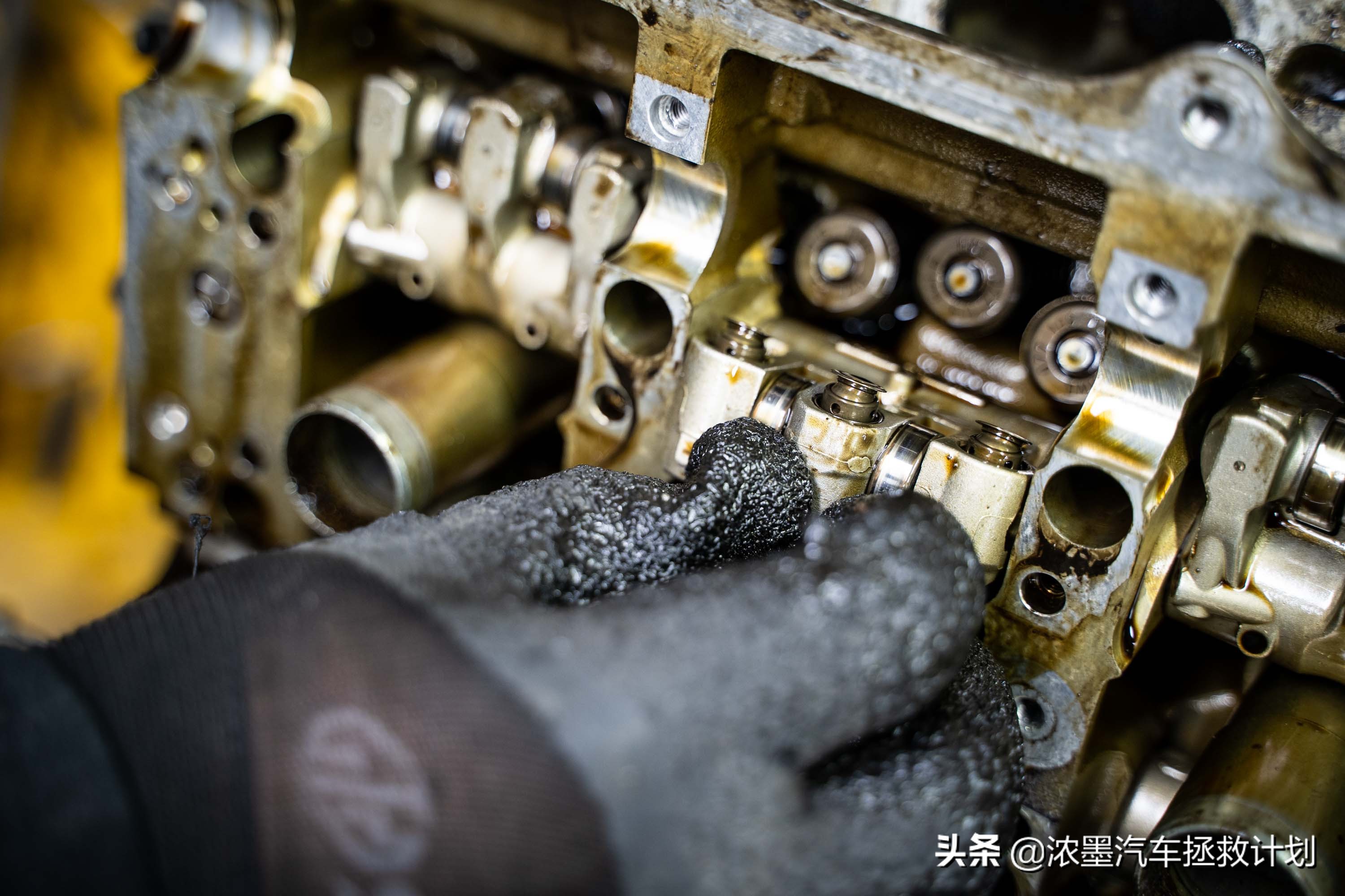 「迟暮英雄」整修一台十多年前的奥迪A6发动机，治理烧油烧水