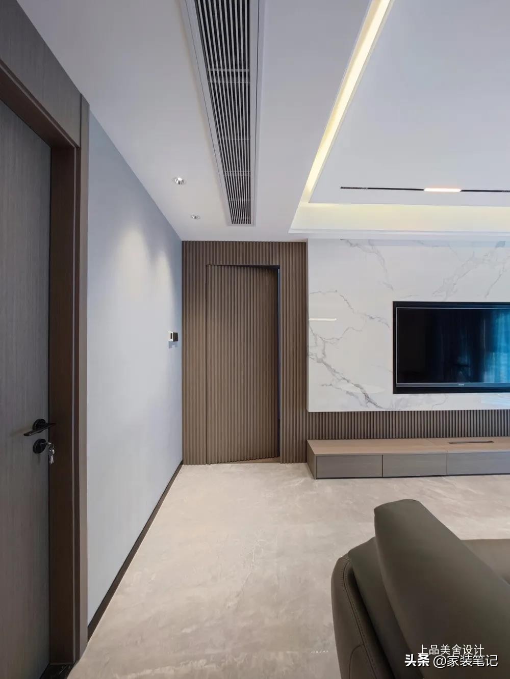 看了长沙夫妻的极简风，才知道什么是“网红”装修，隐形墙很惊艳
