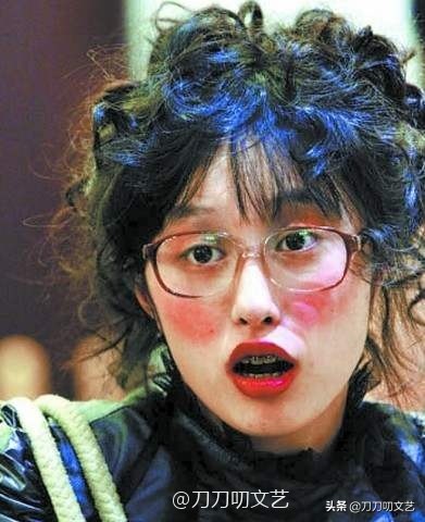 赵今麦扮丑太敷衍？对比杨幂热巴丑女造型，不是越丑演技就越好
