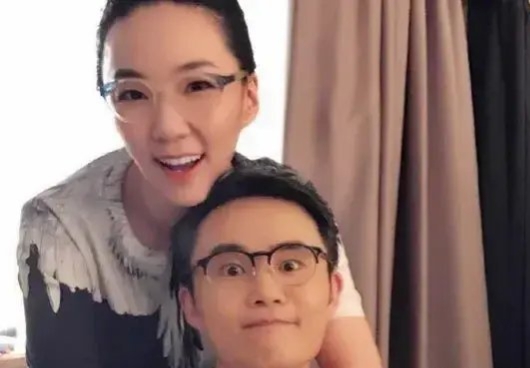 时间是把杀猪刀，曾经舌战群儒的辩才周玄毅，沦落到被处分，冤吗