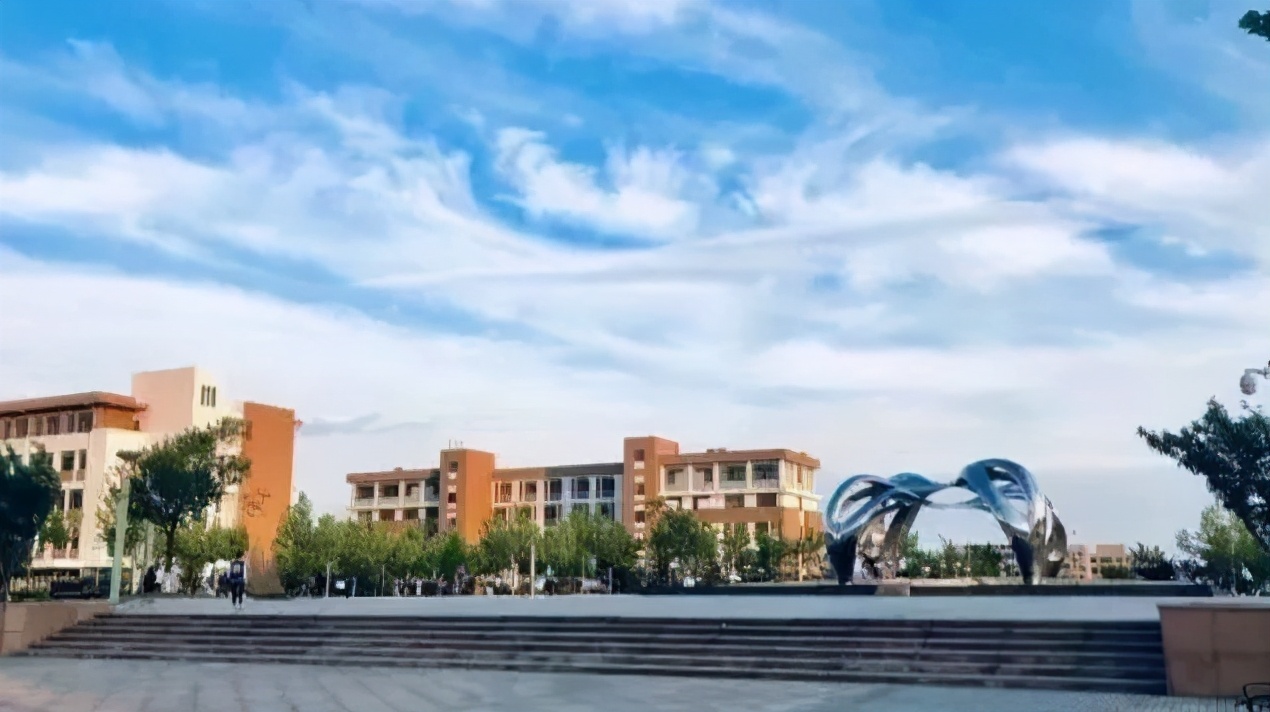 来荣成上大学，威海海洋职业学院呼叫你！