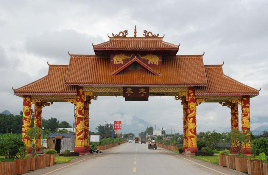 在云南省临沧市耿马傣族佤族自治县(以下简称耿马县)内,除了县城之外