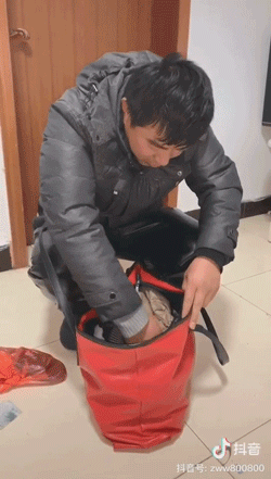 这组照片刷爆朋友圈：丫头，我宠你一辈子