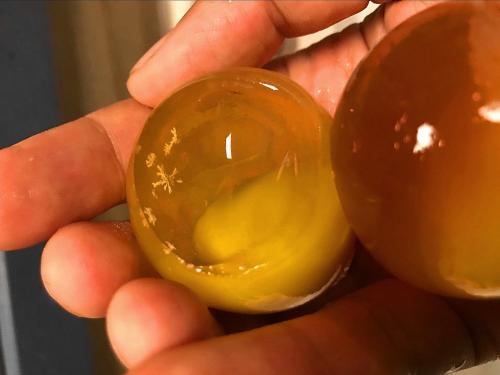 煮鸭蛋、咸鸭蛋、松花蛋，早餐吃哪种鸭蛋更健康？吃错了浪费营养