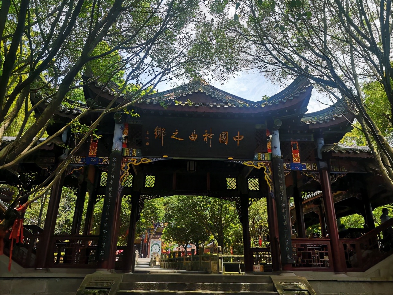 三峡游轮之长江探索号游轮介绍和航线行程，每人船票多少钱？