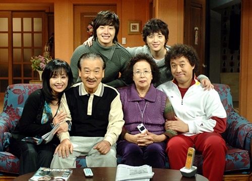 15年后看搞笑家族：李顺才家有多富裕？