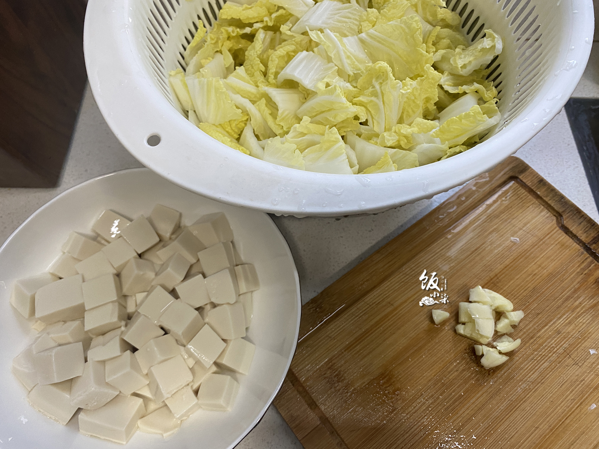 别小看这碗“白菜豆腐汤”，入秋后常喝，补充营养，强过人参汤