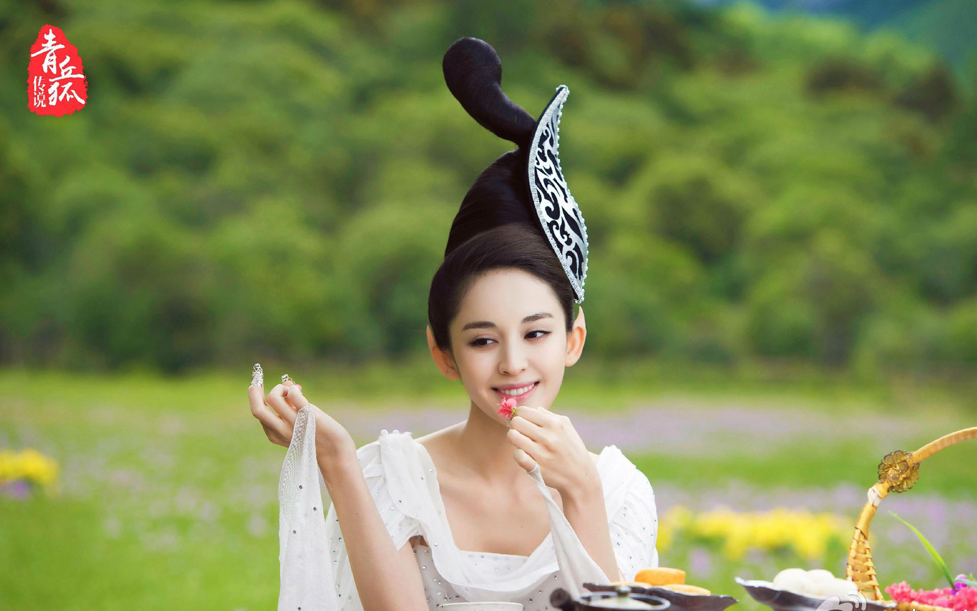 那些惊艳了时光的古装角色,朱茵最美,巩俐最仙,杨幂造型满分