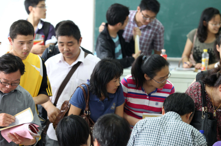 2022世界大学最新排名出炉，清北并列亚洲第一，浙大进入世界百强