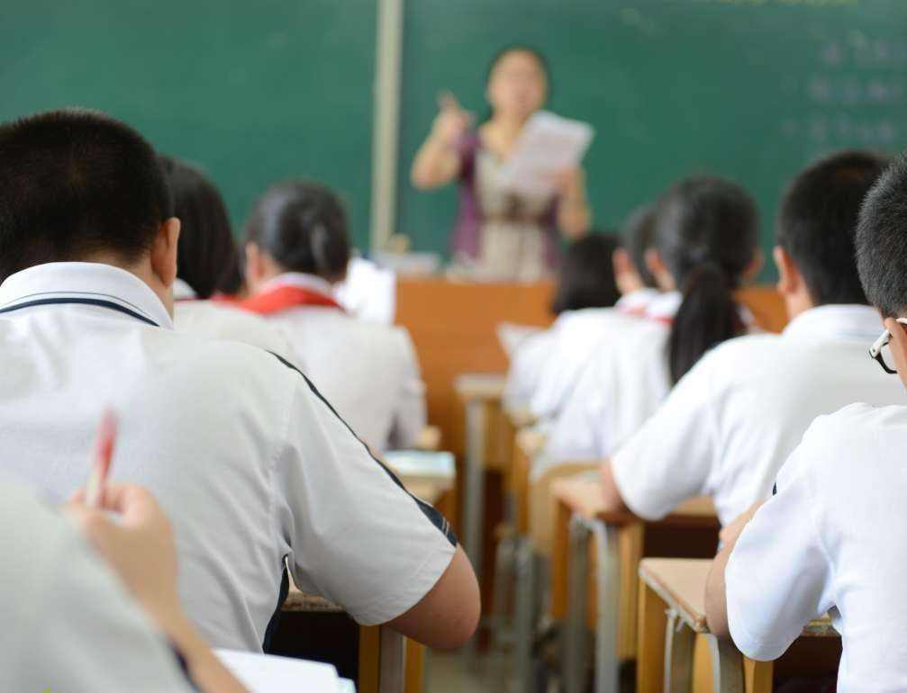 细数重庆“渝中”4所中学的优缺点！比不上“七龙珠”，却很火爆