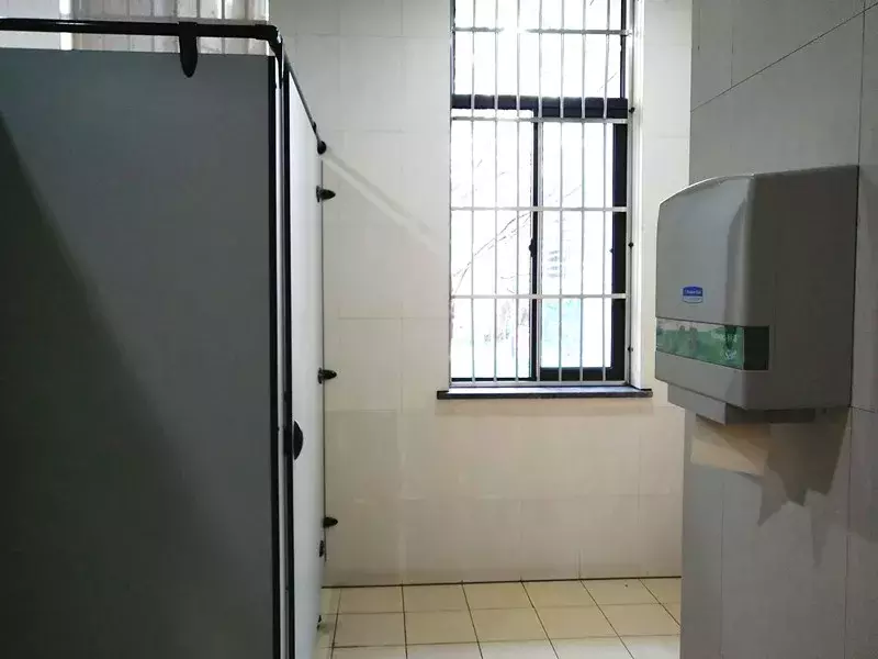 浙大迅猛发展原因曝光!关心学生、改善硬件、美化校园、拓展合作,离不开这些人!