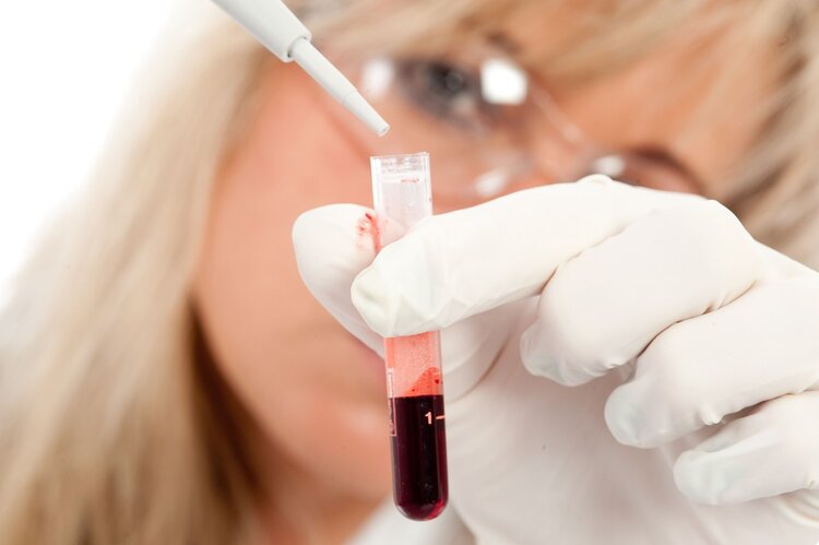 为啥医院总抽血，抽血能查出什么病？提醒：5类疾病可被轻易筛查