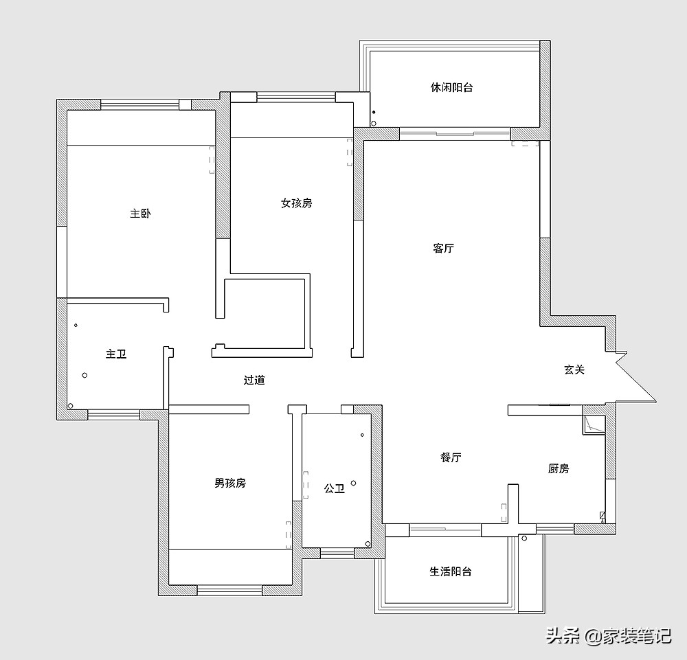 她家128㎡的中式风装修，客厅圆形的造型太有意境了，方圆之美