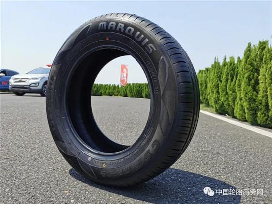 体验“新升代”</p><p>　　正新乘用车胎2020新品发布