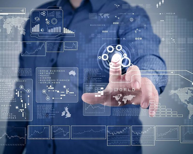 这所学校1万人进了华为