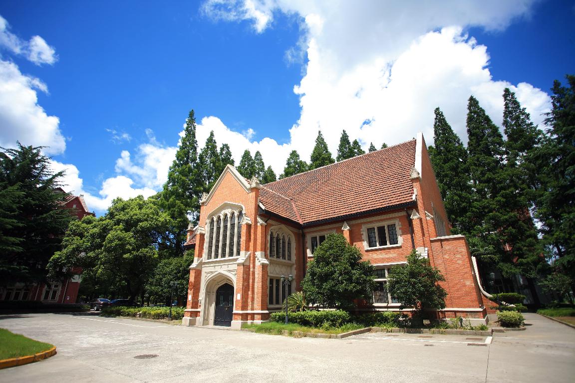 信义勤爱，思学志远：上海理工大学2021年美术艺考政策解读