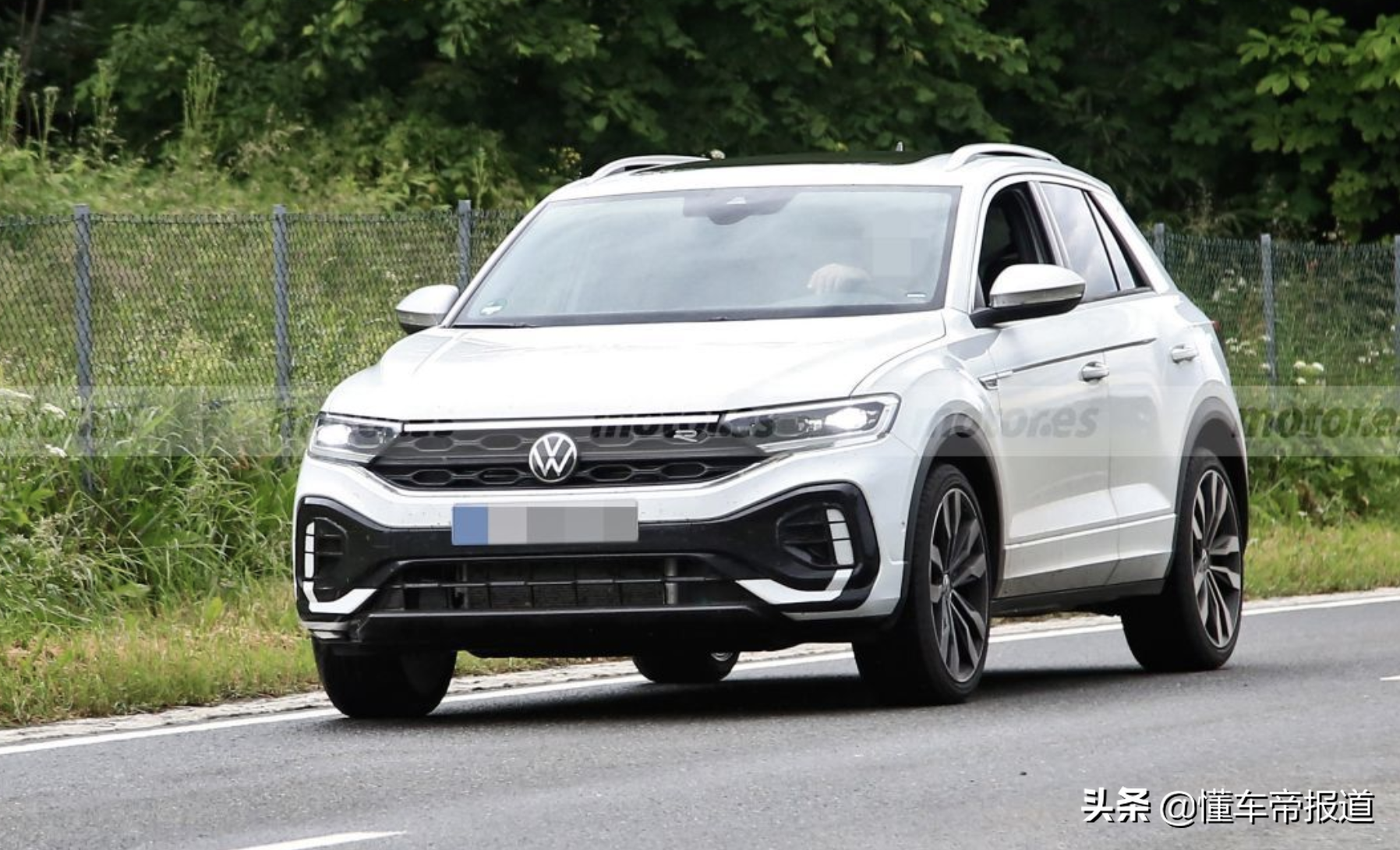 新车 | 大众新款T-ROC实车曝光，相比老款有哪些变化？