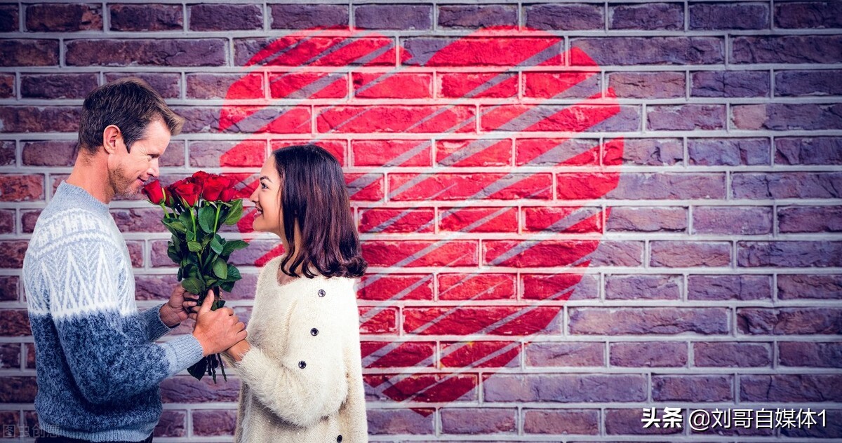 为啥别人做自媒体赚的钱比你多，到底差距在哪里，揭秘背后原因