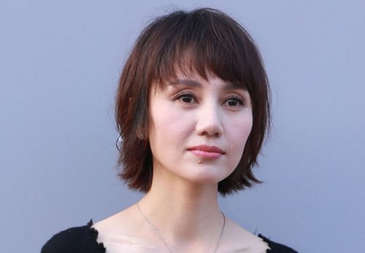 发型这么梳，大脸瞬间变小脸，8款大方脸女生优选发型，婉约时尚