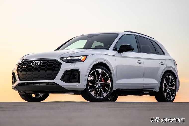 奥迪SQ5官方指导价及车型配置图赏