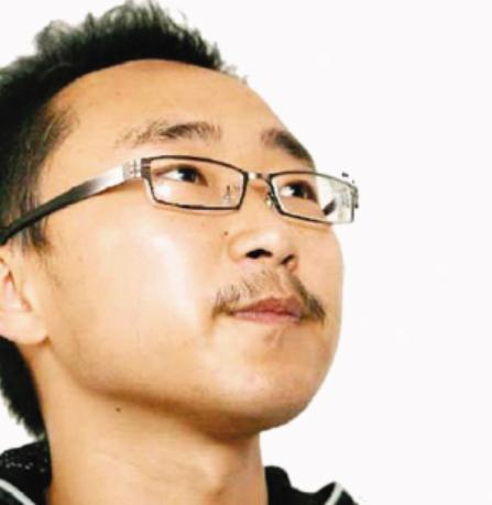 他高考作文仅6分，字体无人能识却被破格录取，可他却气走了导师