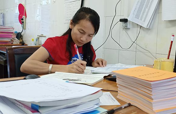 教师工资迎来变化，拟将实行“新方案”，收入差距可能更大了