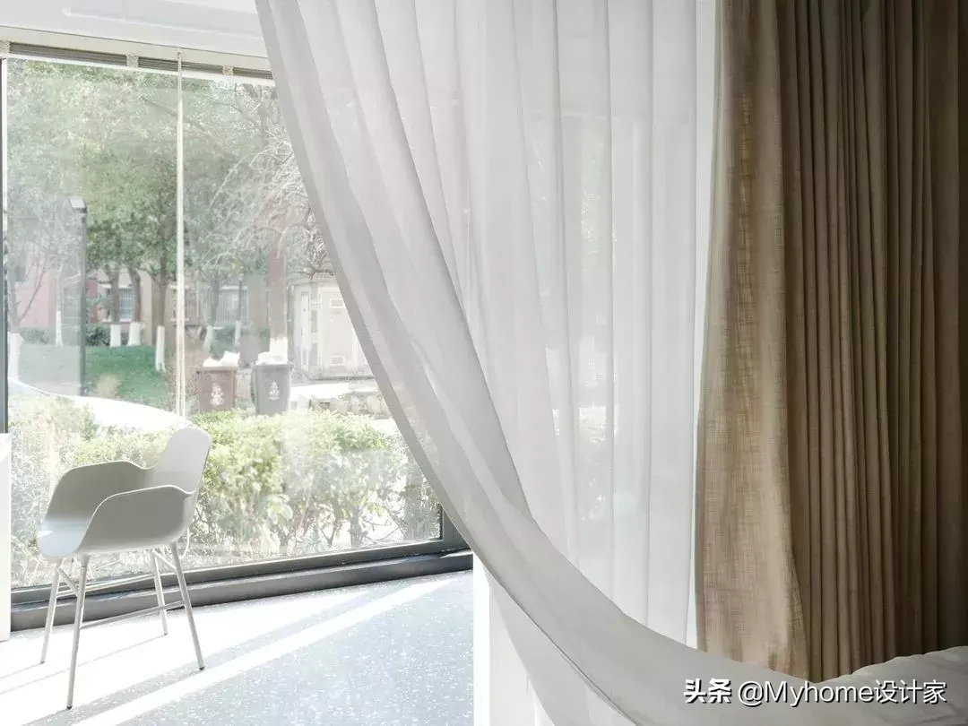 这才是北欧风！102㎡简约公寓，爆改两居室，还有大阳台