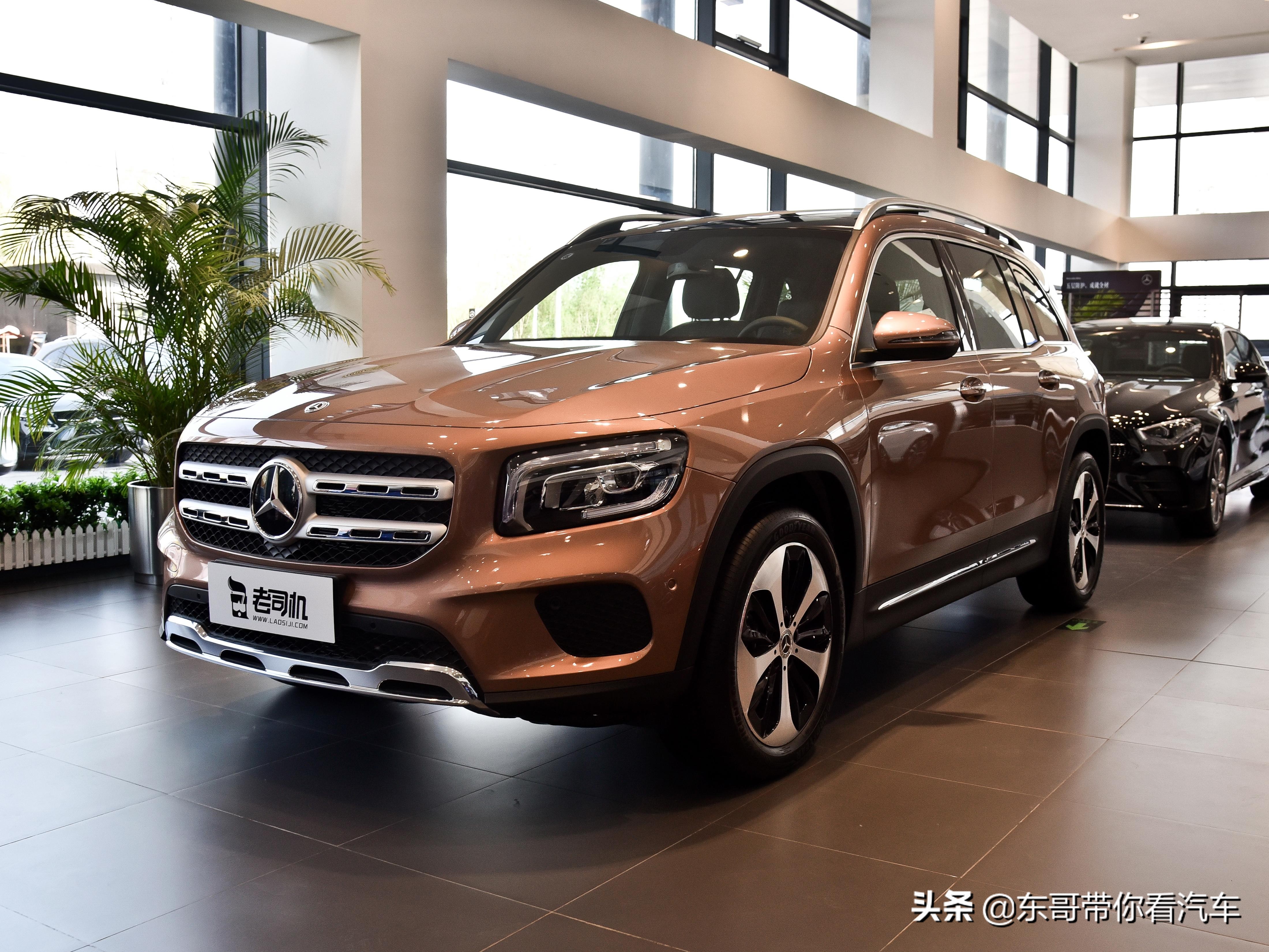 低价豪华suv,配7座高配置的大奔驰,实拍奔驰glb