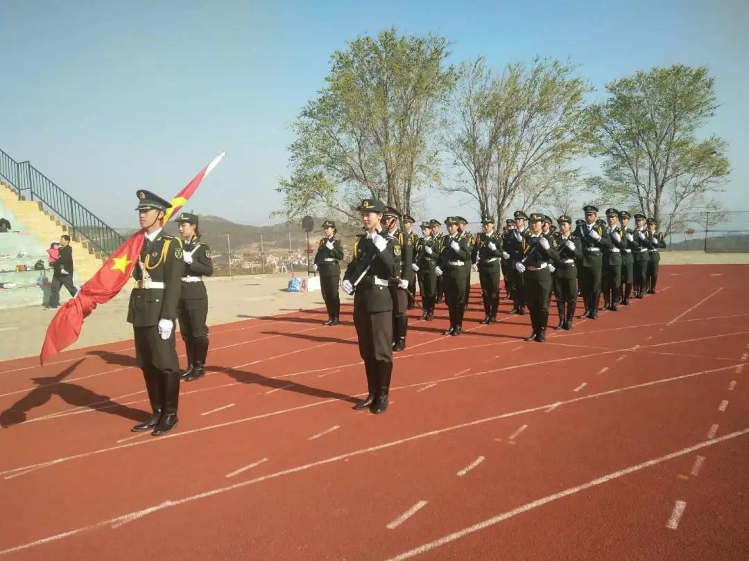 大连枫叶职业技术学院大学生参军入伍政策