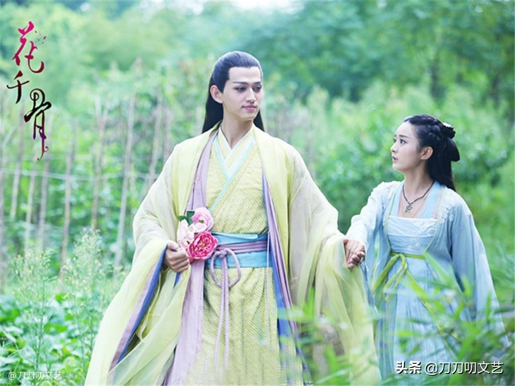 《家有儿女》12位小演员，有人没戏拍、有人红得发紫，对比太唏嘘