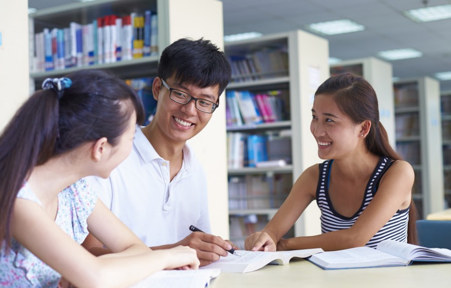 硕士生毕业后怎么才能“留校任职”，难度大吗，应届生需要注意