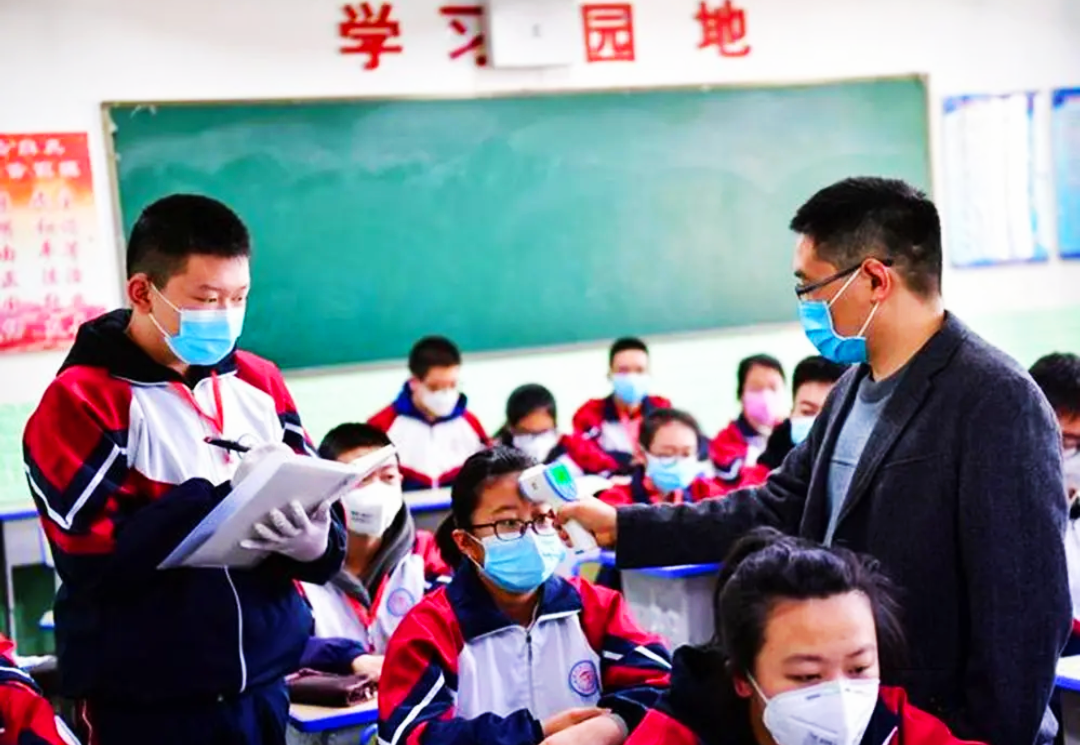 为何女生到了高中后劲不足，而男生会具有优势，尤其到了高三