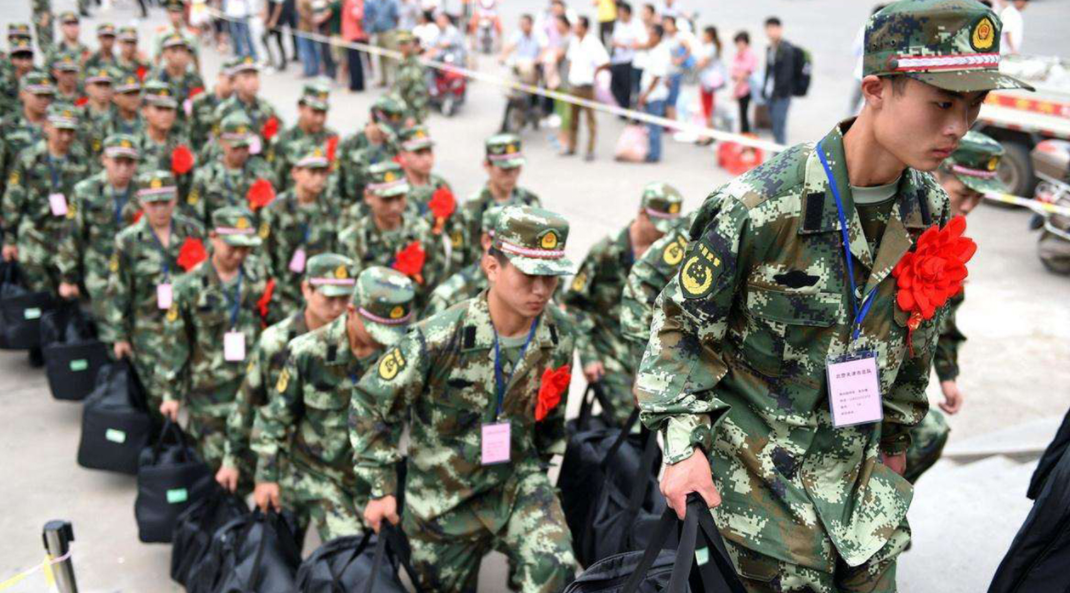 第二次征兵即将开始，大学生当兵好处更多，但要选对时机