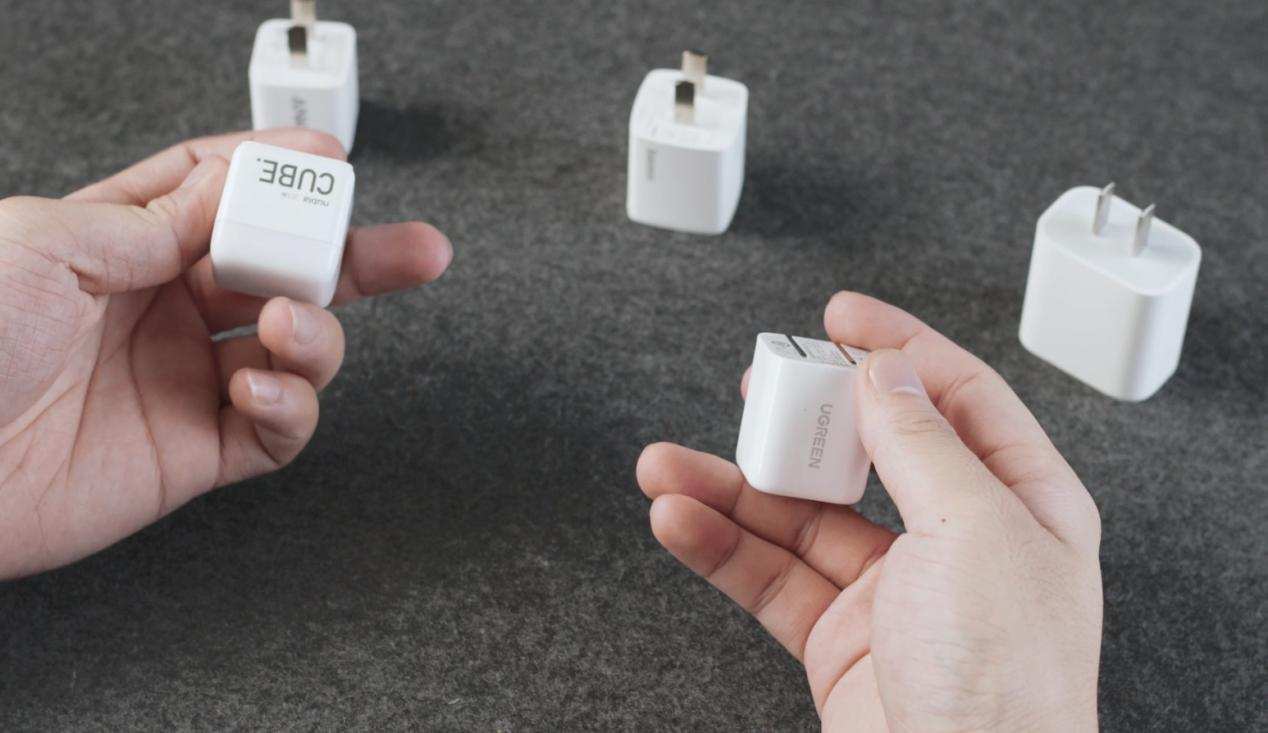 5款 iPhone 热门 20W 快充头，哪款最值得买？
