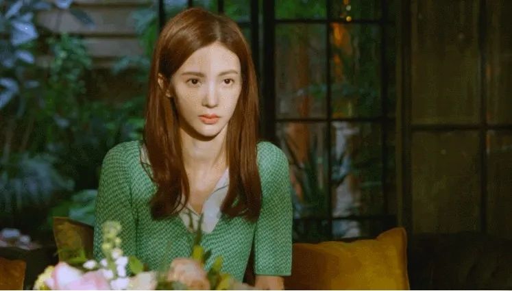 “北舞校花”金晨的蜕变史，她身后的绯闻男友，远不止张继科一个