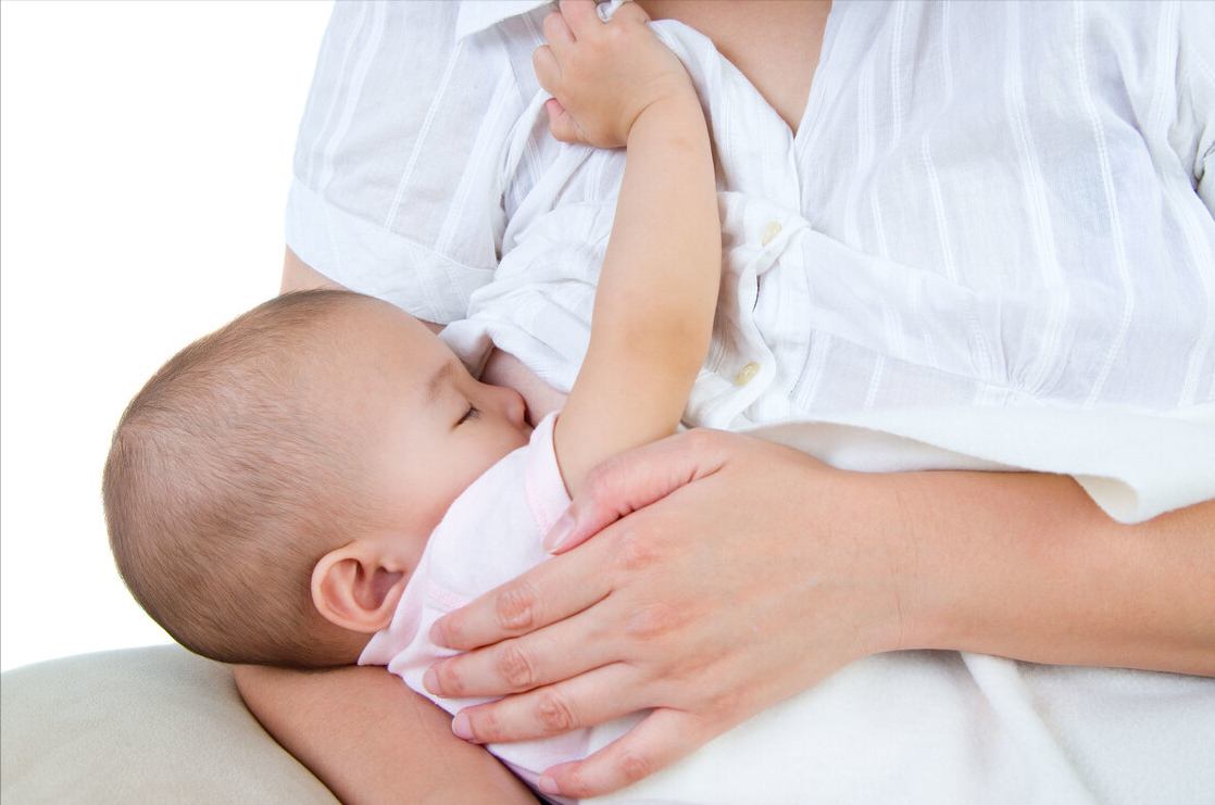 宝妈们十月怀胎产下宝宝以后,哺乳就成了妈妈们的头等大事.