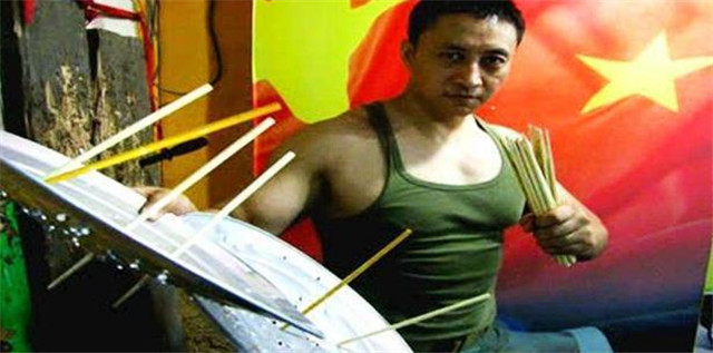 时薪高达28万的中国保镖——李旭